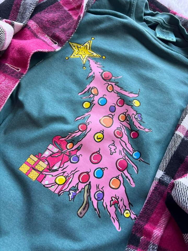 Leaning Christmas Tree Tee