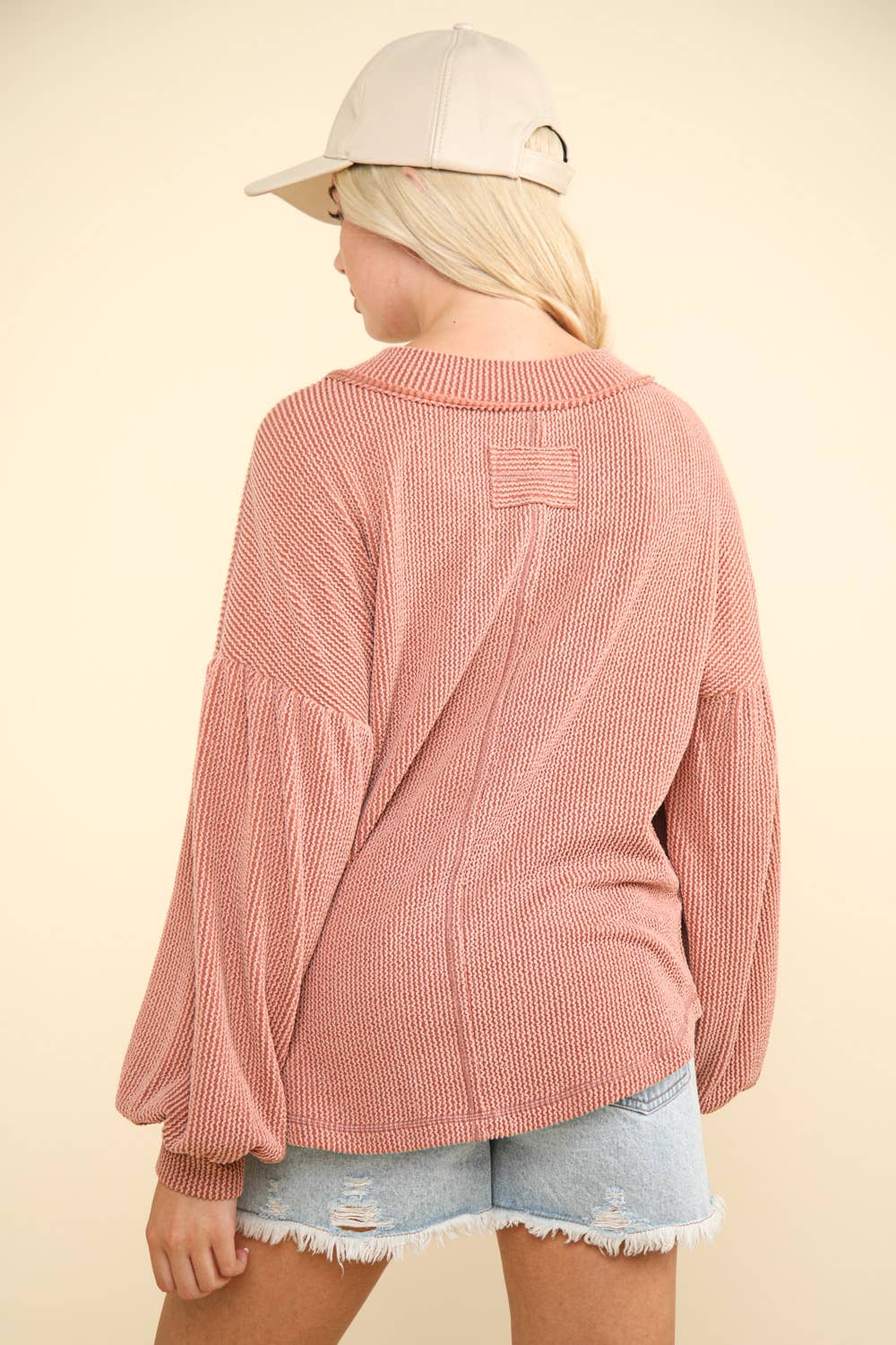 Two Tone Otto Ribbed V-Neck Oversized Knit Top