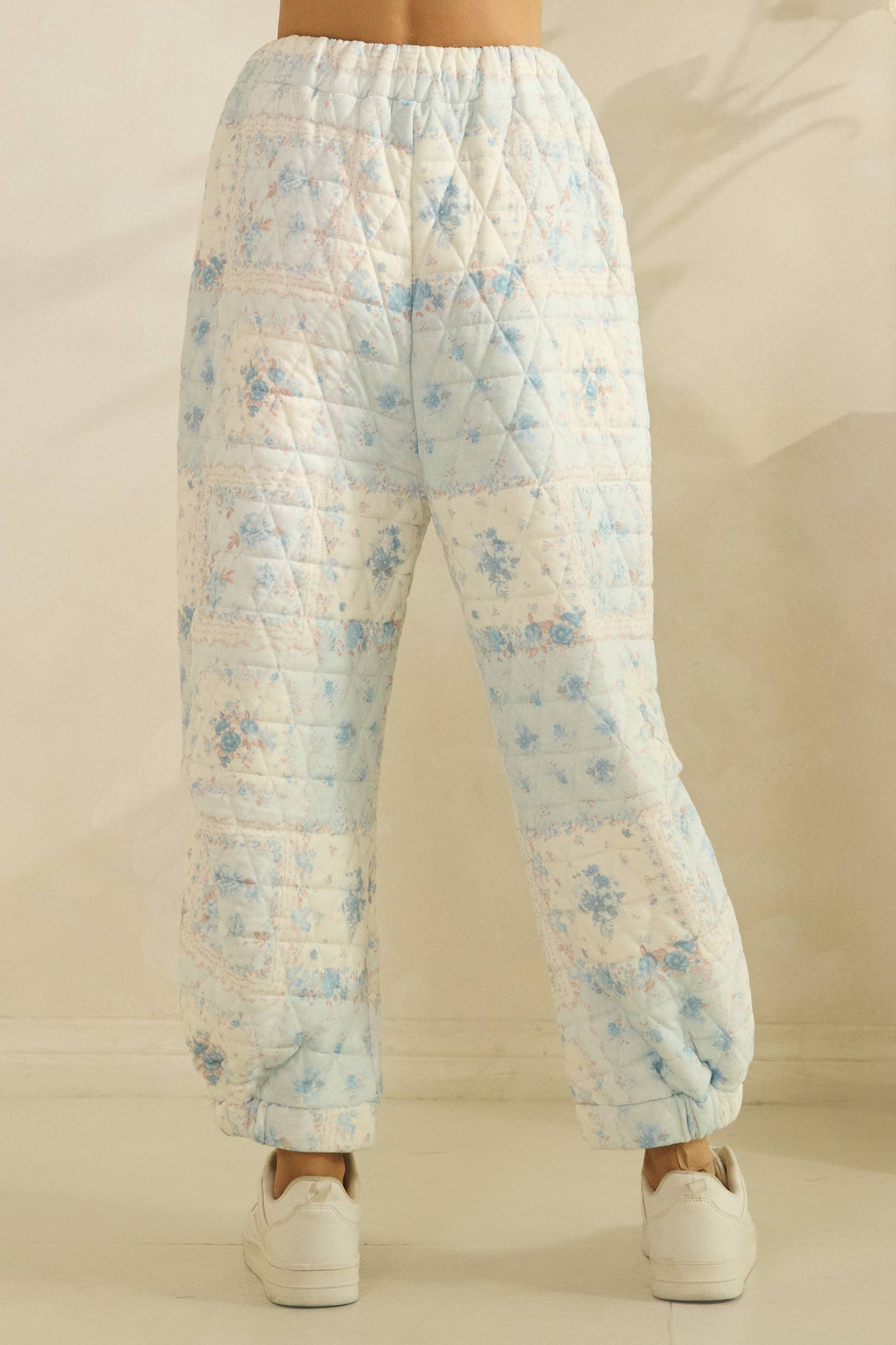 Floral textured lounge pants